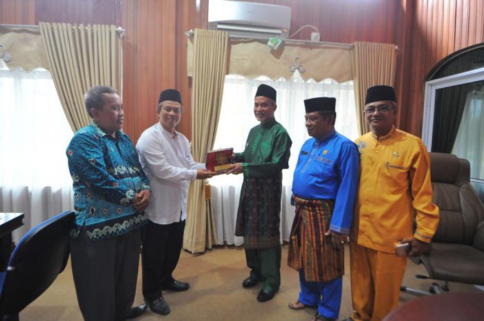 Tim Prodi Fakultas Ushuluddin UIN Suska Riau Silaturahmi Bersama Pemkab Meranti
