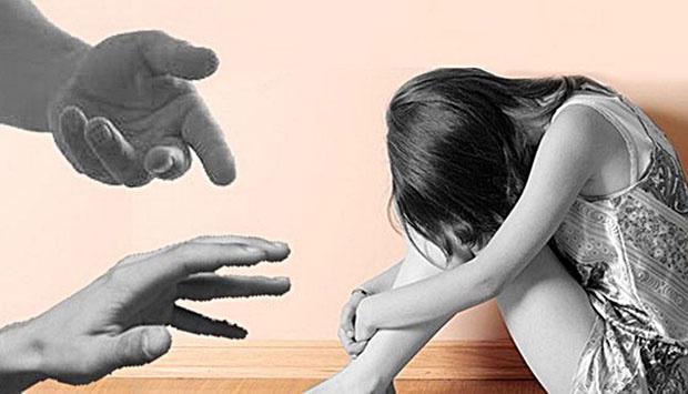 Miris, Gadis Belia Ini 2 Tahun Jadi Budak Seks Sang Ayah