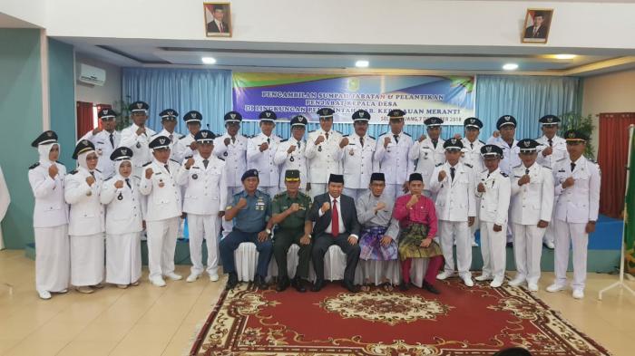 Lantik 23 Pj. Kades se-Meranti, Ini Pesan Bupati