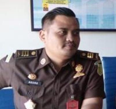 Jaksa Persilahkan Pengacara YA Alias Edi Buktikan Di Pengadilan