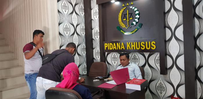 Kejari Terima Pelimpahan Berkas OTT Kepsek SMPN 5 Mandau