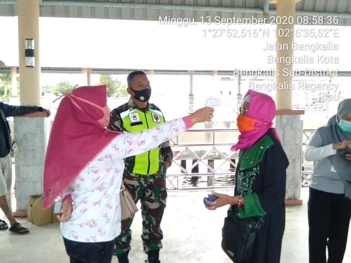 Serda Suprianto Terus Menerapkan Protokol Kesehatan di Pelabuhan BSL