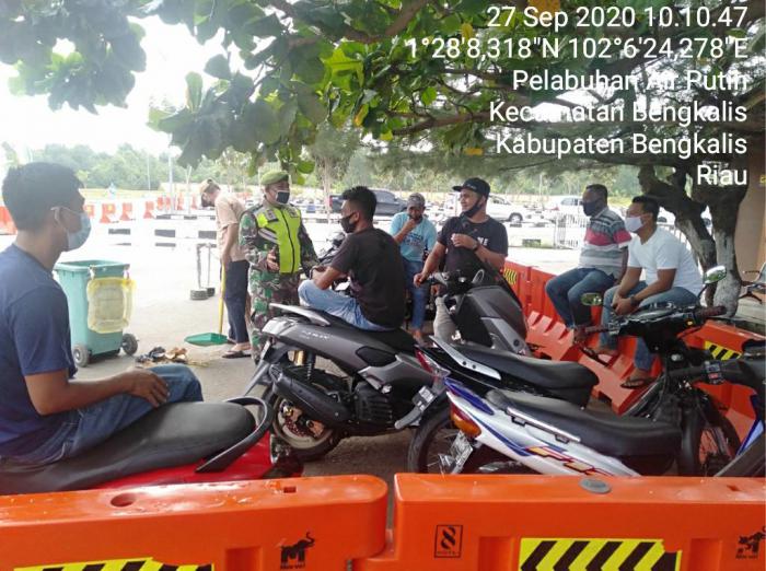 Serma Rudi Kembali Tetapkan Aturan Protap Kesehatan.Kepada Penumpang Roro Bengkalis.