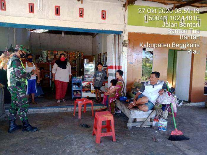 Tim Gabungan Mandiri Gelar Patroli Protokol Kesehatan di Pasar Terubuk, Bengkalis