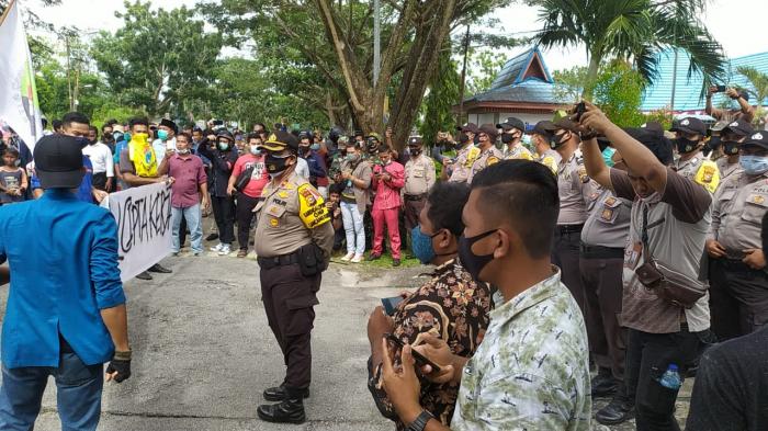 Unjuk Rasa Tolak UU Cipta Kerja di Meranti Berlangsung Kondusif