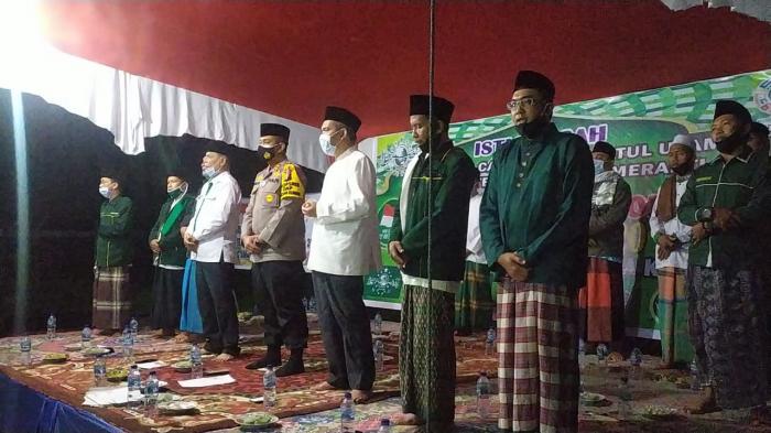 Bersama Ratusan Santri, Kapolres Meranti Doa Bersama untuk Pilkada Damai
