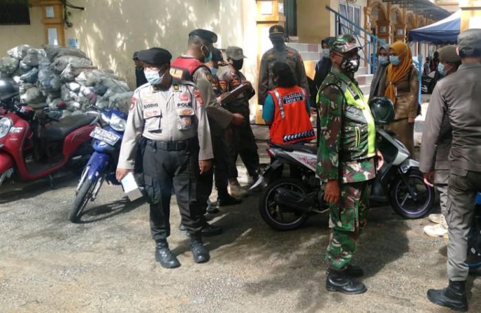 Koramil 01/Bengkalis Edukasi Masyarakat Tentang Prokes Covid 19