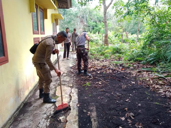 Kompak, Personel Gabungan Goro di Poskesdes Tanjung Peranap