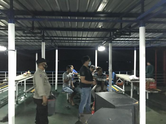 Gelar Pesta Tahun Baru, Polisi Amankan 15 Orang dari Roro Berembang