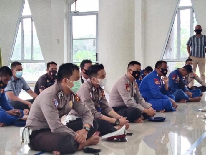 Binrohtal Pupuk Iman dan Taqwa Personel