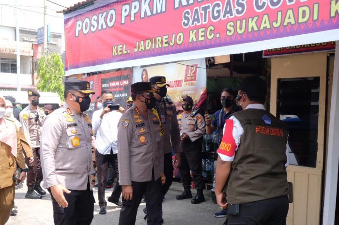 Blusukan Ke Pasar Hingga Dialog Dengan Petugas PPKM, Kabaharkam Polri : Semua Demi Menyelamatkan Masyarakat