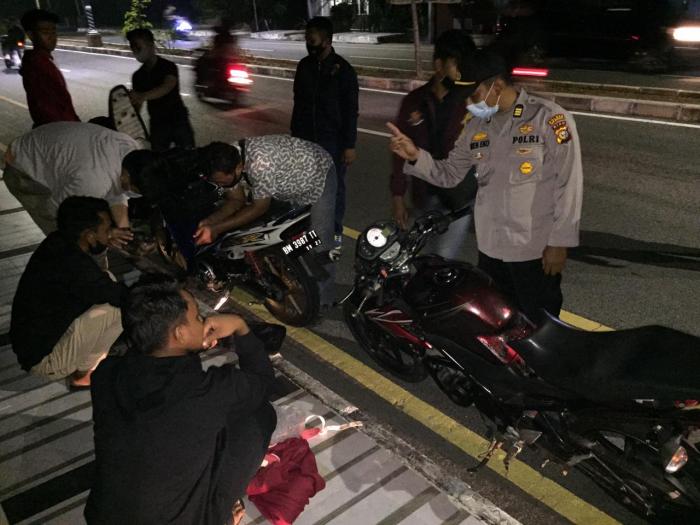 Polisi Meranti Patroli Malam Cegah Kenakalan Remaja