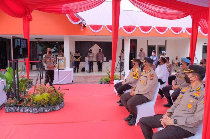 Resmikan Isoter Wisma Kemala, Kapolda Riau Serahkan Bantuan 30 Oksigen Konsentrator Dari Kapolri