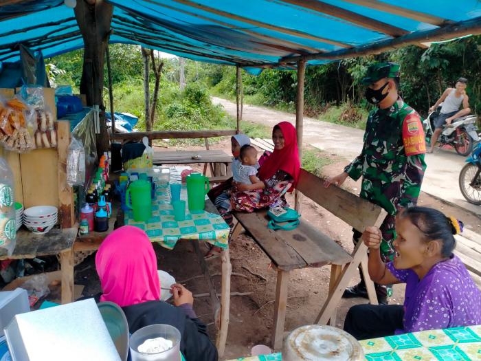 Serda Gunawan Beri Imbauan Prokes Di Pasar Tuah Serumpun