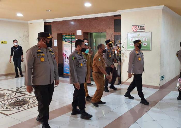 Kembali Patroli Udara, Kapolda Dapati Aktivitas Illegal Logging di Kawasan Teluk Pulau