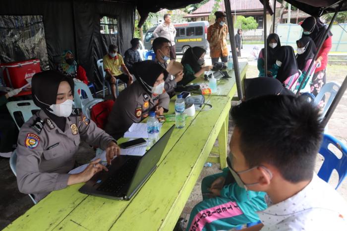 Polres Meranti Gelar Vaksinasi Serentak di 9 Kecamatan