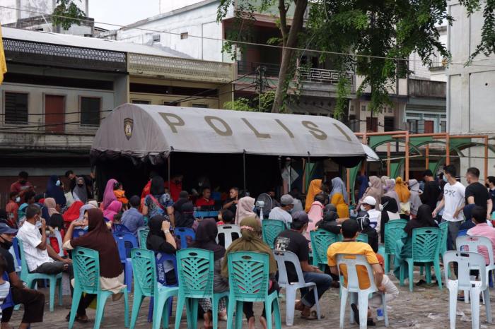 Vaksinasi Gembira Polres Kepulauan Meranti Diserbu Warga