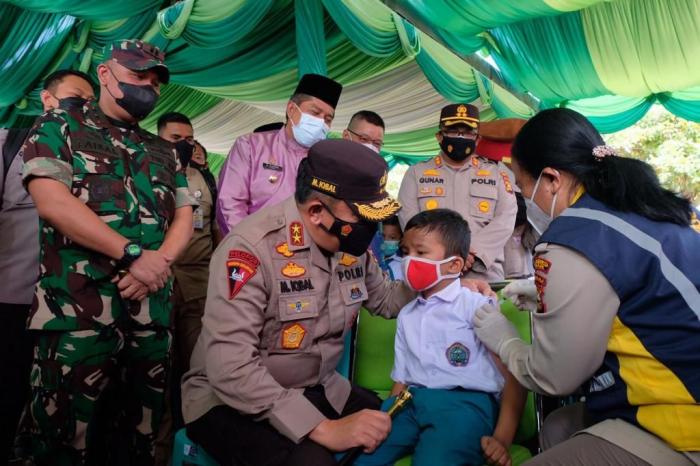 Gaspol Percepatan Vaksin, Kapolda Riau : Untuk Menyelamatkan Rakyat Dari Transmisi Covid-19