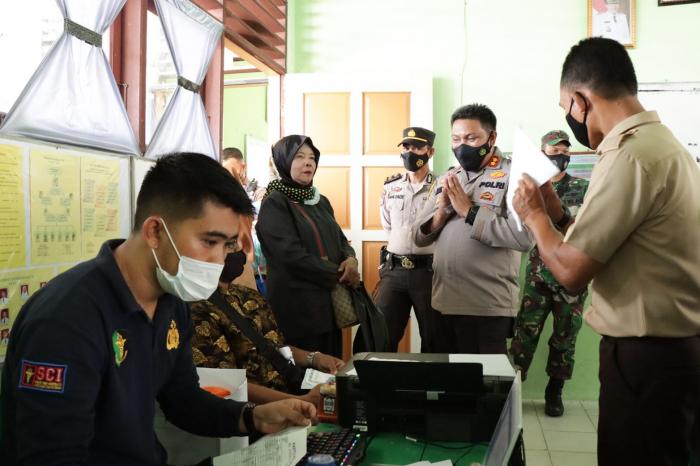 Tinjau Vaksinasi Anak, Kapolres : Alhamdulillah Lancar dan Disambut Antusias