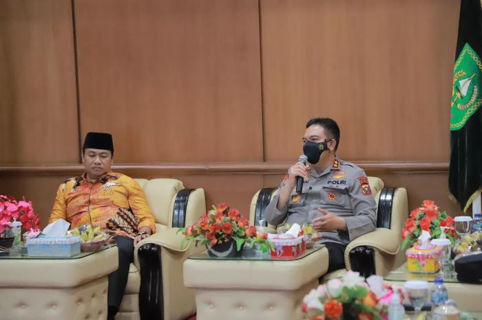 Kapolda M Iqbal Kunjungan Silaturahmi ke Pimpinan DPRD Riau 
