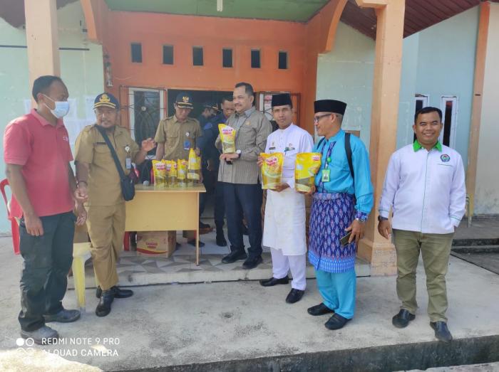 Anggota DPRD Meranti Dapil 4 Ini Apresiasi Pasar Migor Murah RAPP di Pulau Padang