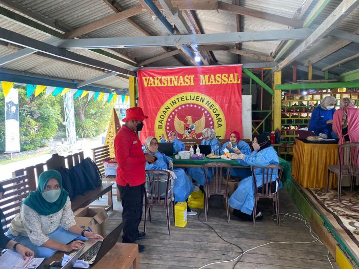 BIN Riau Gelar Serbuan Vaksin Covid-19 di Taman Alam Mayang Pekanbaru