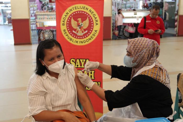 Tangkal Covid-19, BIN Riau Gandeng PSMTI Covid-19 di Mal Pekanbaru