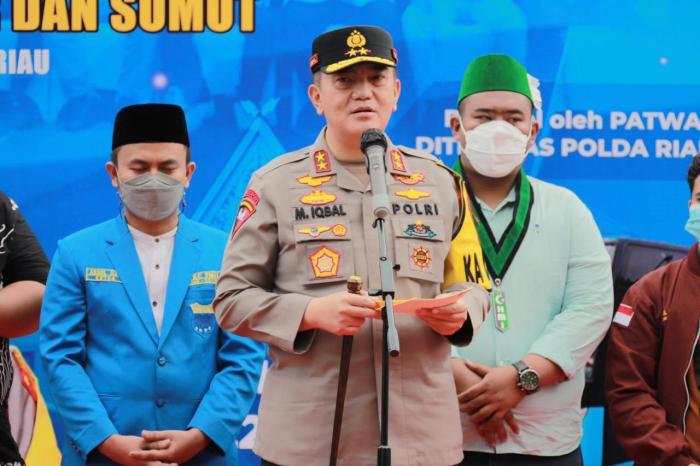 Lepas Rombongan Mudik Kebangsaan Polda Riau, Irjen Moh Iqbal : Ini Moment Kolaborasi Untuk Membantu Masyarakat