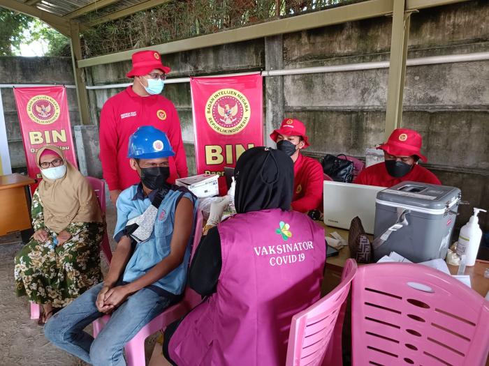 BINDA Riau Gelar Vaksinasi Massal Kerjasama Dengan PT. Farika Riau Perkasa