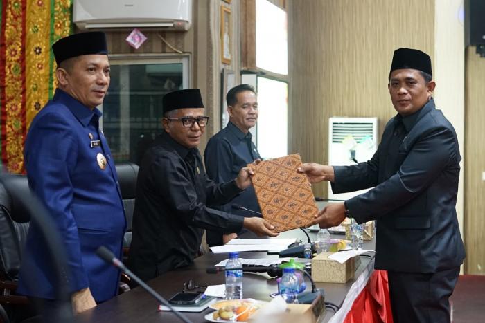 Bupati Harap Sinergitas Pemkab-DPRD Terus Terjalin
