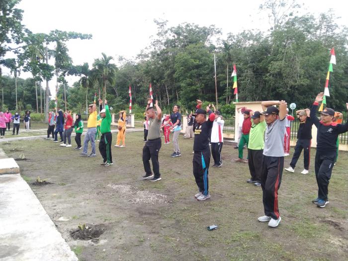 Polsek Rangsang Gelar Olahraga Bersama Upika dan Ormas