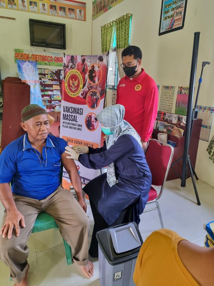 Kepala BINDA Riau Ajak Masyarakat Untuk Dukung Program Vaksinasi Covid -19