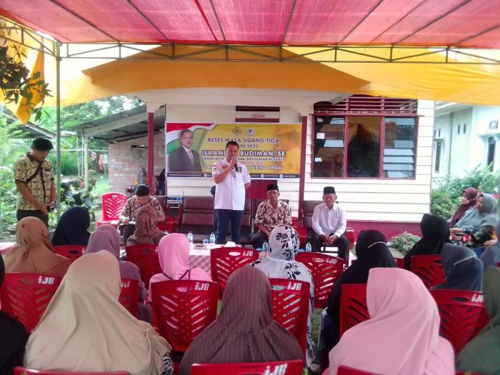 Serap Aspirasi, Wakil Ketua DPRD Meranti Iskandar Budiman Reses di Desa Alahair Timur