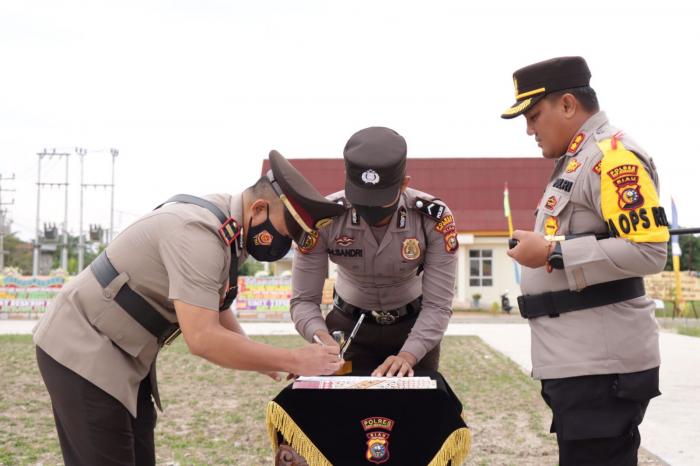 Kapolres Pimpin Pelantikan Kabag Log sekaligus Sertijab Kasat Reskrim dan Kasat Lantas 