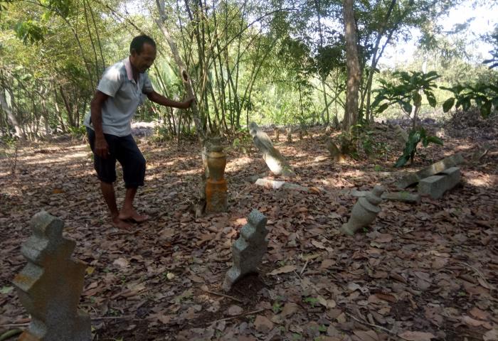 Kades Pangkalan Batang Diduga Munculkan Surat Kepemilikan Tanah Makam Tua Atas Nama Pribadi