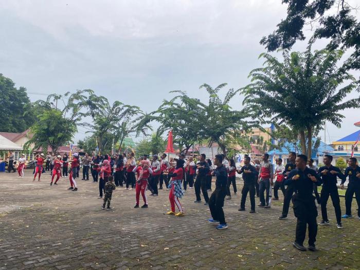 Satlantas Polres Meranti Gelar Car Free Day dan senam bersama dalam Rangka Hari Lalu Lintas Bhayangkara ke-67
