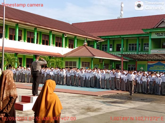 Polres Meranti Tanamkan Rasa Cinta Tanah Air dan Kebangsaan Kepada Pelajar