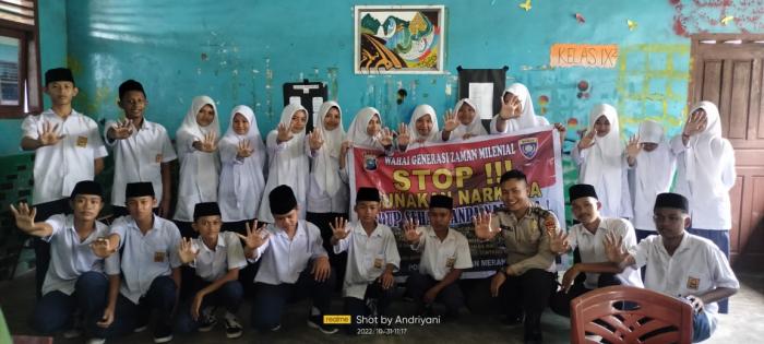 Polres Meranti Sosialisasikan Tentang Bahaya Narkoba bagi Kawula Muda Pelajar