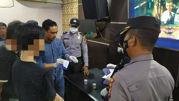 Personel Polres Meranti Razia Tempat Hiburan di Selatpanjang, Hasilnya