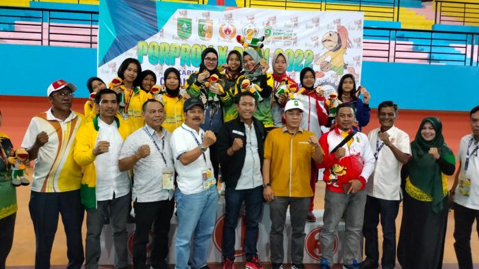 Luapan Gembira Kontigen Sepaktakrau Bengkalis Raih Juara Umum