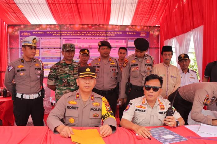 Wakapolres Meranti dan Wabup Tinjau Pos Pam Nataru Ops Lilin Lancang Kuning