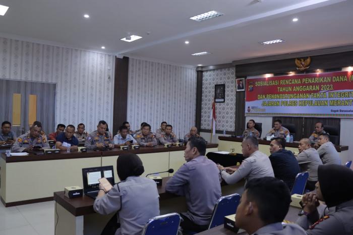 Polres Meranti Sosialisasikan RPD Tahun Anggaran 2023 dan Tandatangani Fakta Integritas Jajaran