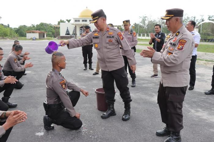 Polres Meranti Gelar Tradisi Penyambutan Bintara Remaja