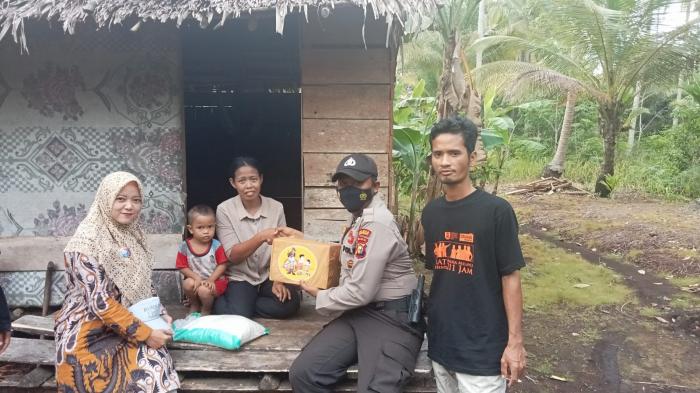 Lewat Sobat, Polsek Tebingtinggi Bantu Balita Asal Nipah Sendanu