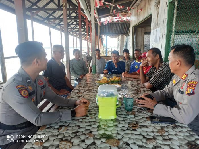 Giat Jumat Curhat, Polsek di Meranti Ajak Masyarakat Terus Jaga Kondusifitas Wilayah