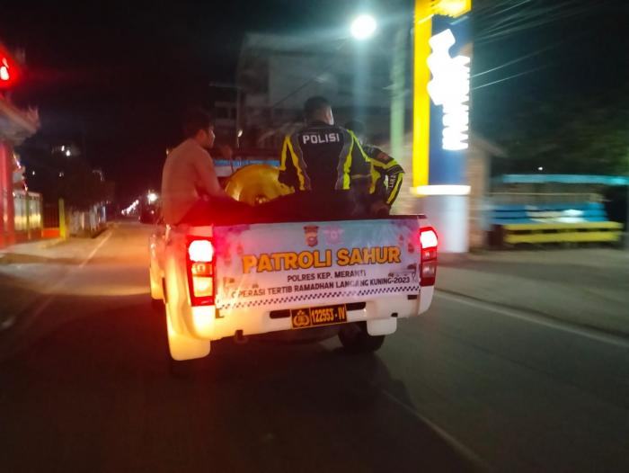 Peduli dan Berikan Rasa Aman, Personel Polres Meranti Gelar Patroli Sahur