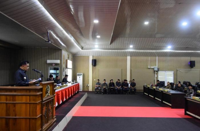 DPRD Meranti Gelar Paripurna Jawaban Kepala Daerah Terhadap Pandum Fraksi dan Perubahan AKD