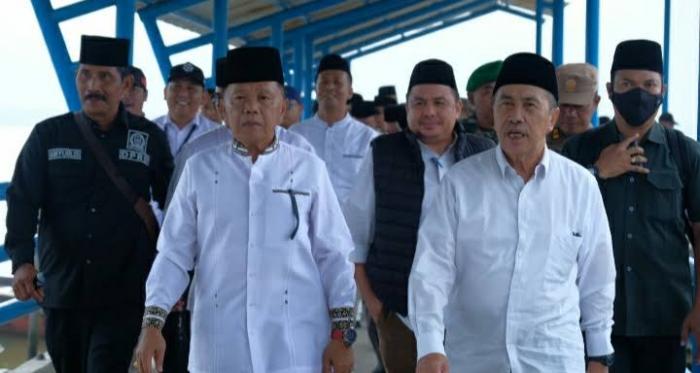 Plt Bupati Asmar Dampingi Gubri Safari Ramadan di Meranti 