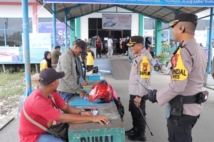 Cek Kesiapsiagaan Personel, Kapolres Tinjau Pospam Taman Cikpuan dan Posyan Pelabuhan Tanjungharapan