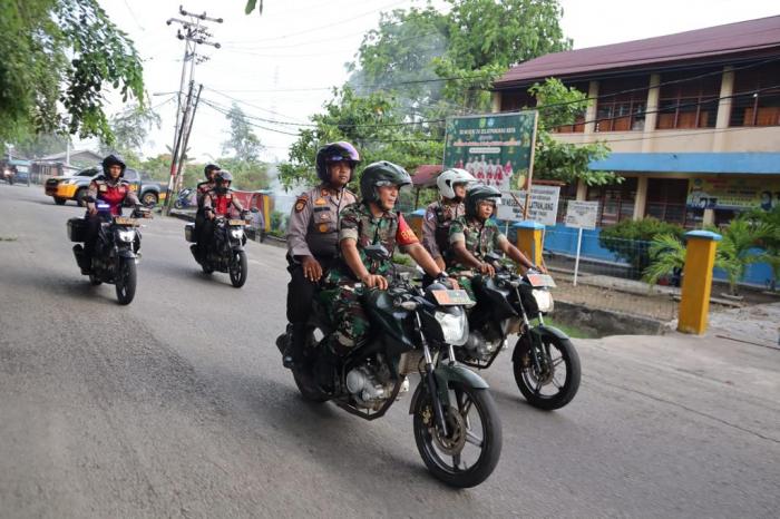 Jaga Kamtibmas dan Objek Vital, TNI-Polri di Meranti Patroli Gabungan